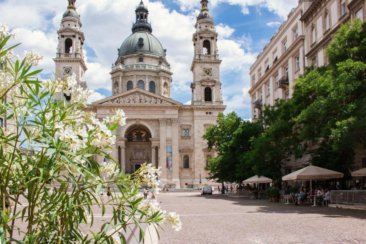 Basilika View Imperial Suite -Sas Street -Need Reservation For Free Parking Budapest Exterior foto